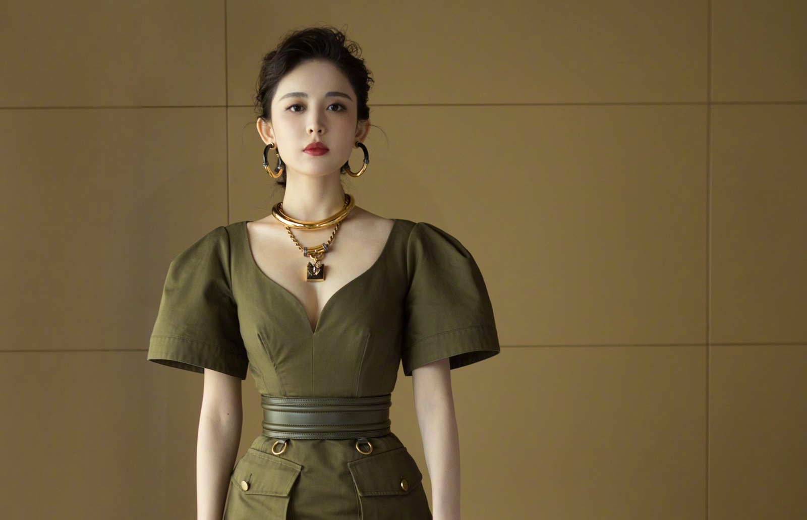 Co Luc Na Trat anh 2