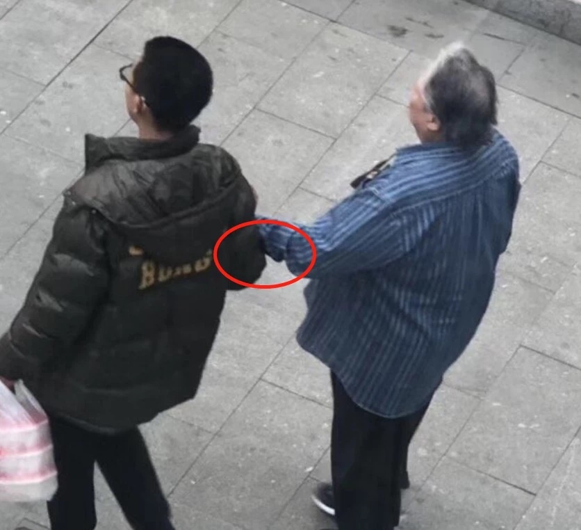 Hong Kim Bao bi benh anh 1