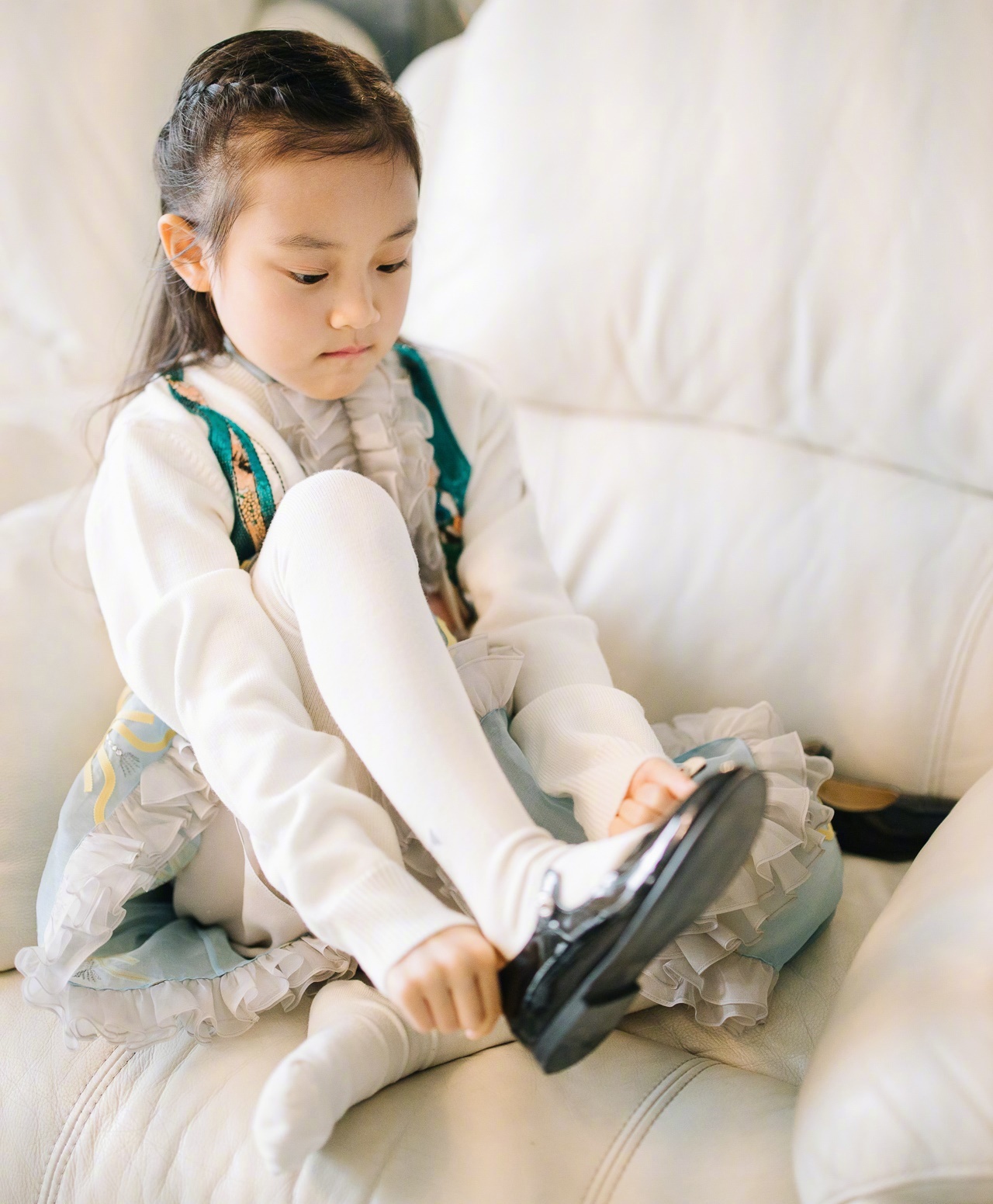 Gia Nai Luong Ly Tieu Lo anh 7