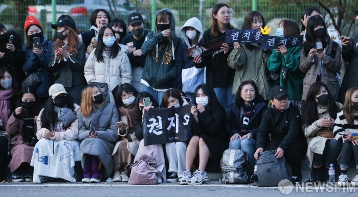 G-Dragon xuat ngu anh 4