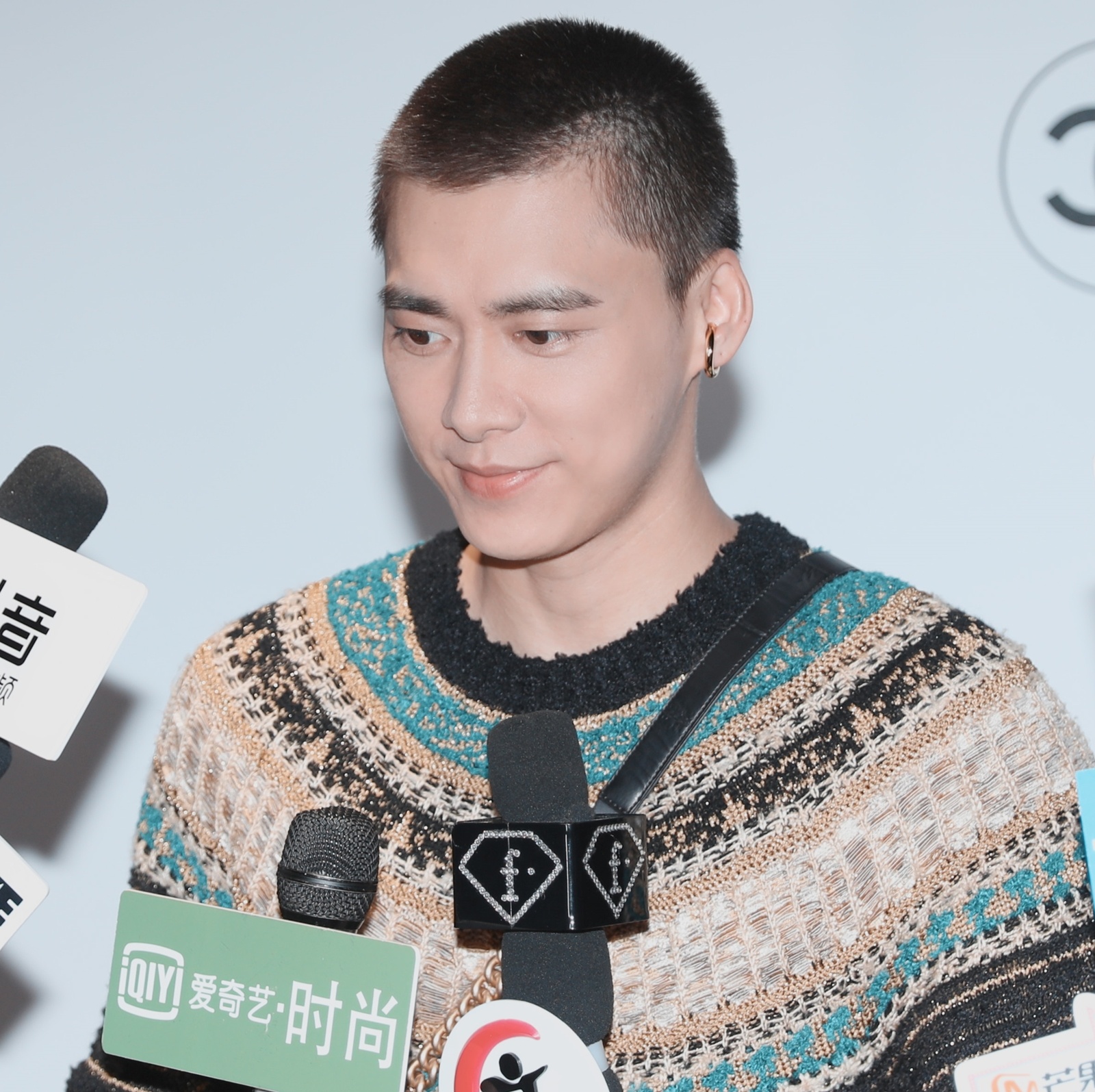 Luu Thi Thi sinh con anh 6