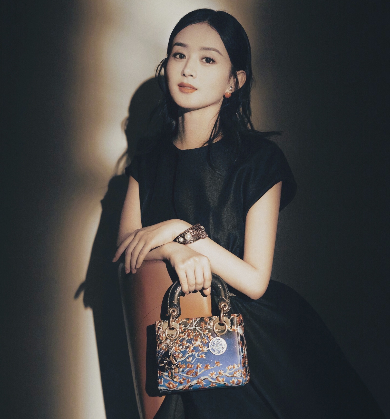 Trieu Le Dinh Phung Thieu Phong anh 1