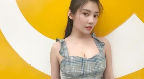 Tu Dong Dong gap bien chung sau ca phau thuat nguc hinh anh