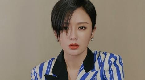 Tan Lam de toc ngan duoc khen ngoi tre trung hinh anh