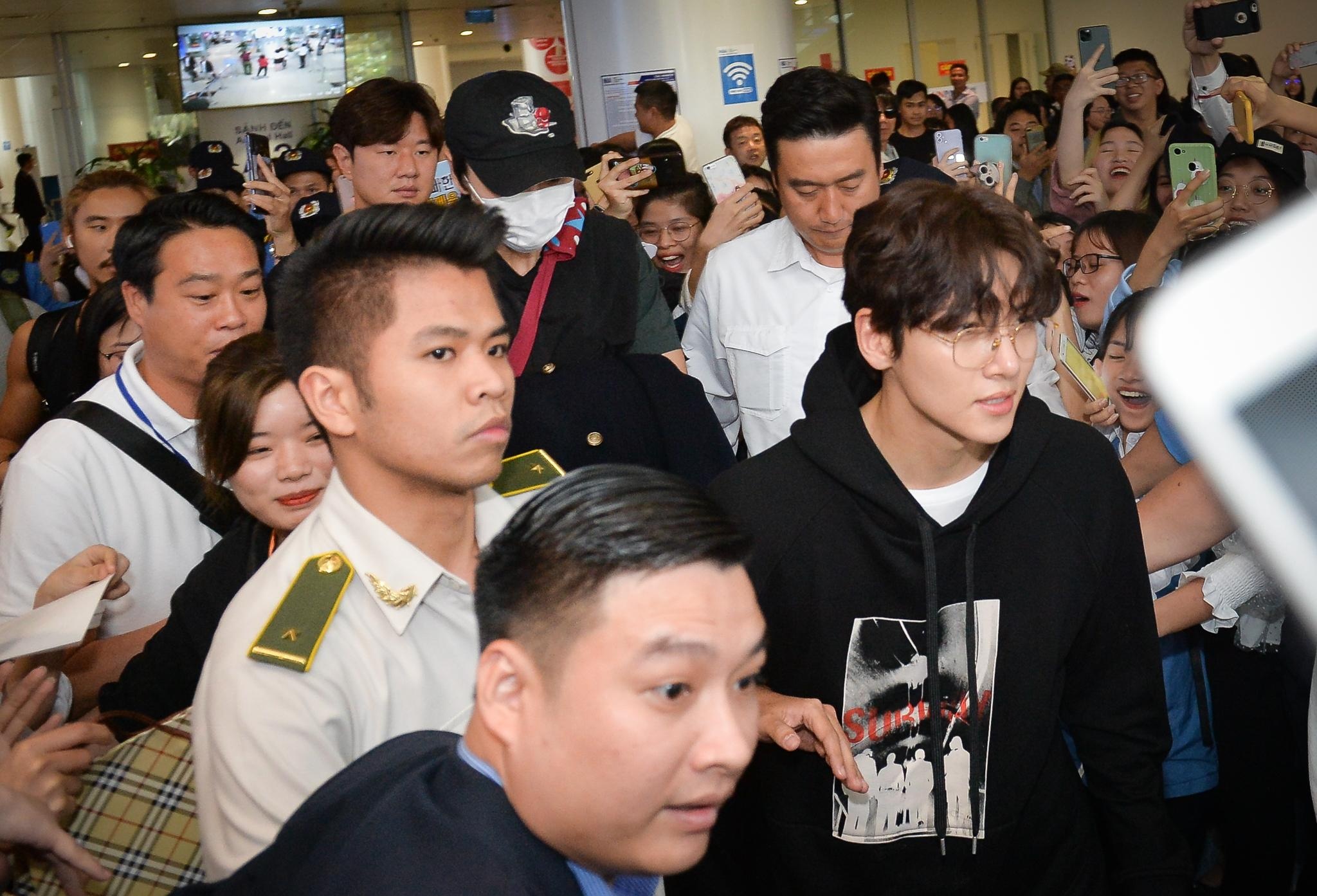 Ji Chang Wook sang Viet Nam anh 5