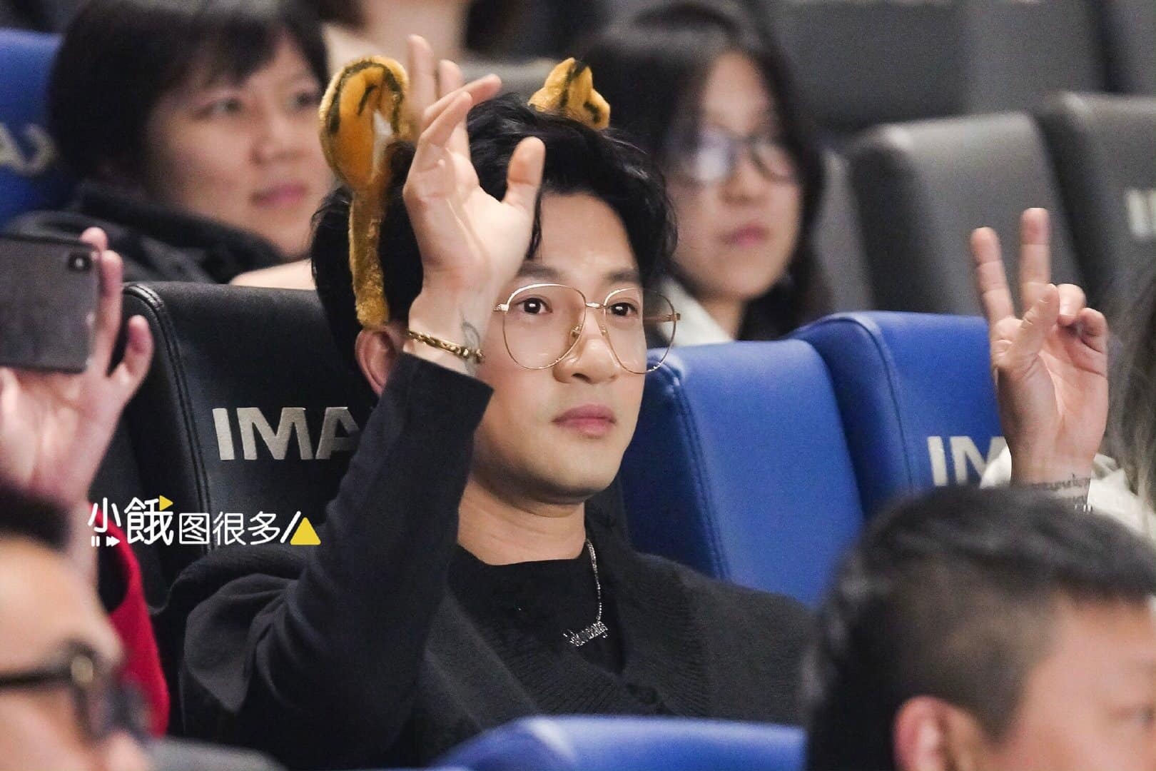 dan dien vien Hoan Chau Cach Cach anh 7