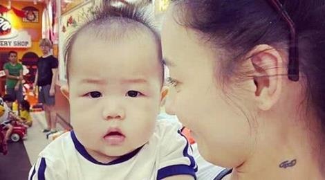 Truong Ba Chi khoe anh can mat con trai thu ba hinh anh