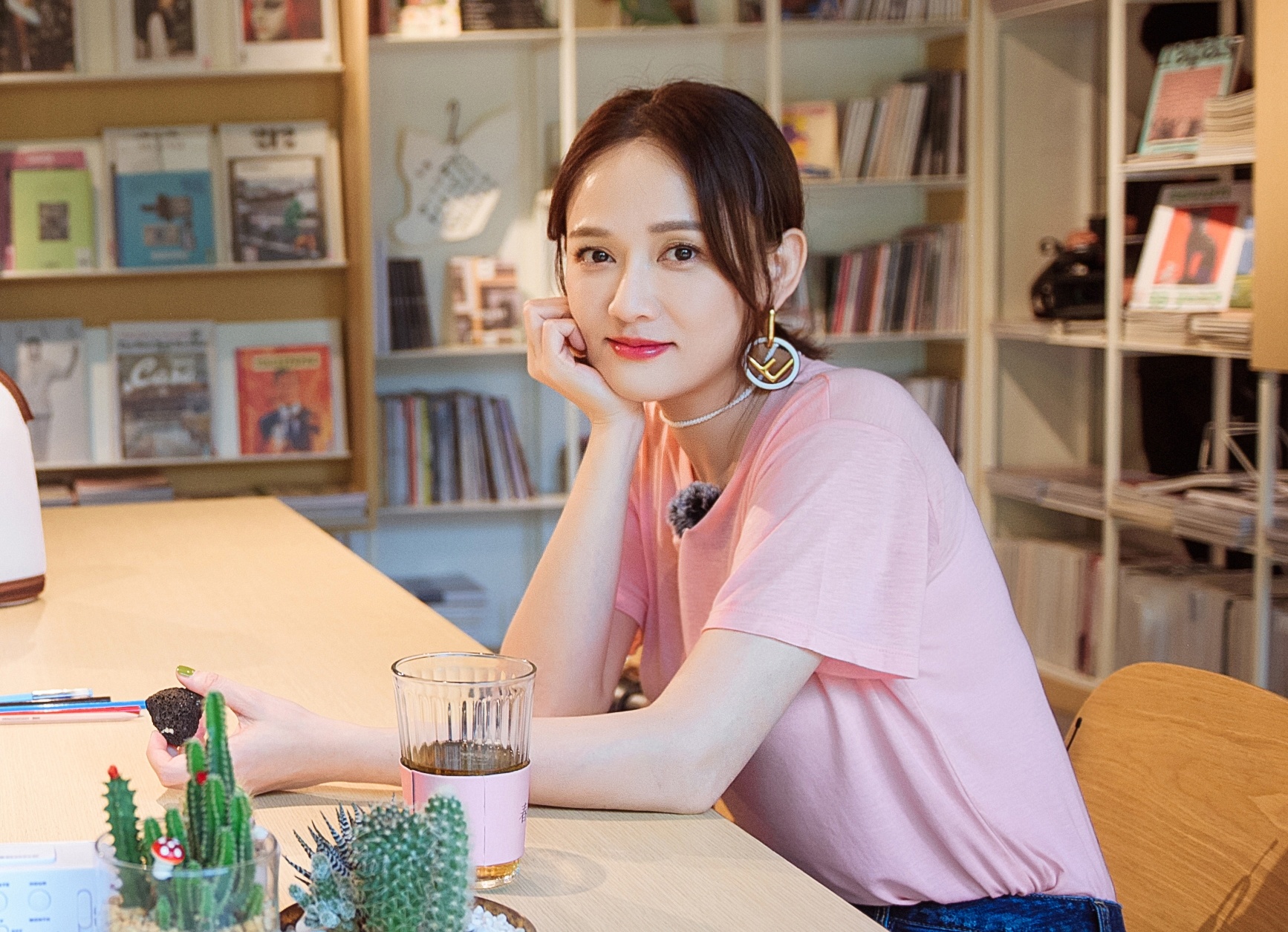 Tran Kieu An tuoi 40 van khien doanh nhan kem 9 tuoi me man hinh anh