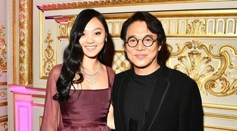 Ly Lien Kiet khieu vu cung con gai trong da tiec cua gioi sieu giau hinh anh