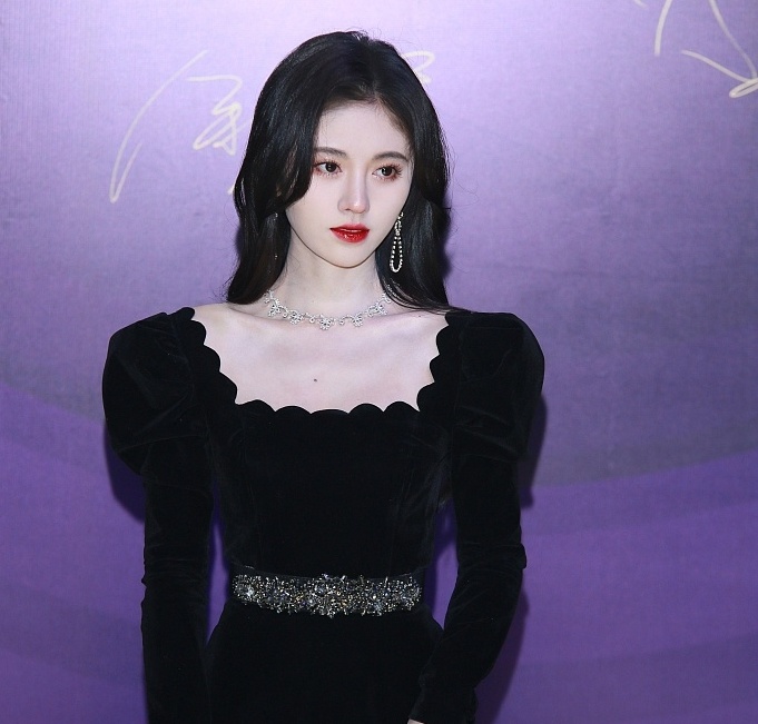 Cuc Tinh Y My nu 4000 nam co mot anh 1