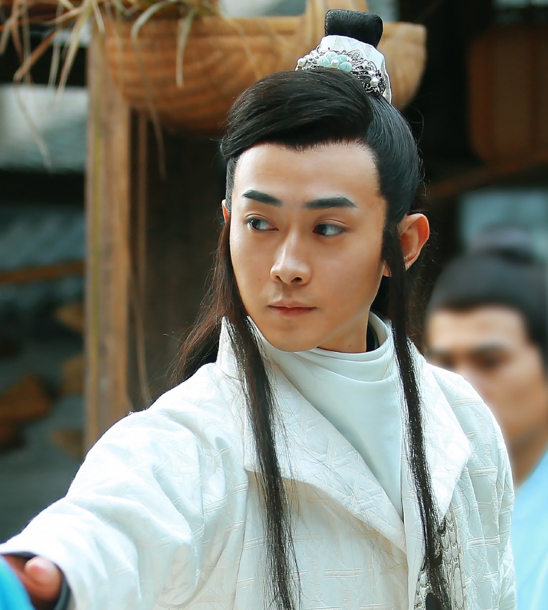 Thieu nien Bao Chung anh 6