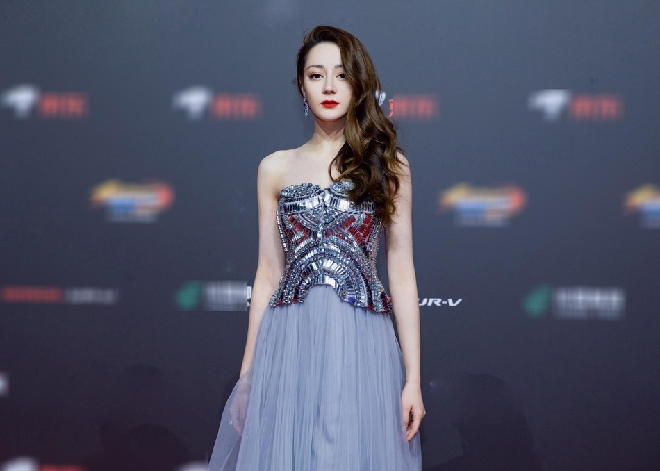 Dich Le Nhiet Ba anh 3