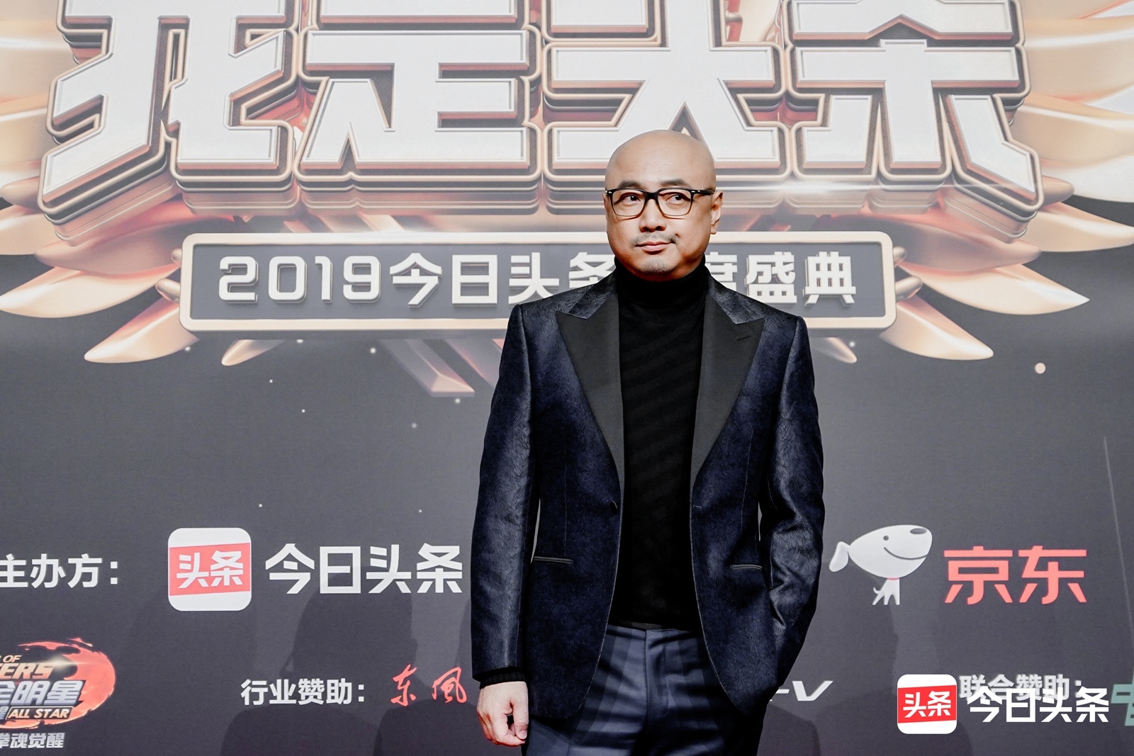 Dich Le Nhiet Ba anh 14