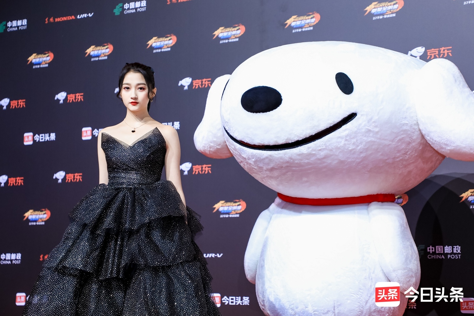 Dich Le Nhiet Ba anh 4