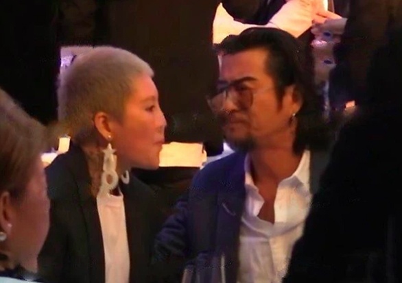 Ton Hung bi vo bo anh 1