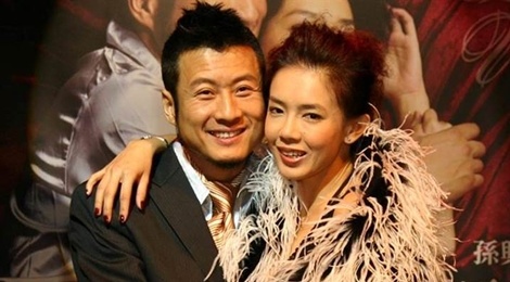 Tai tu 'Y Thien Do Long Ky' bi vo bo vi ngoai tinh hinh anh