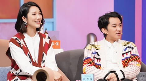 'Chu lun TVB' bi vo hoa hau cam ngu chung giuong hinh anh