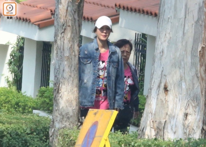 Duong Di mang thai anh 3