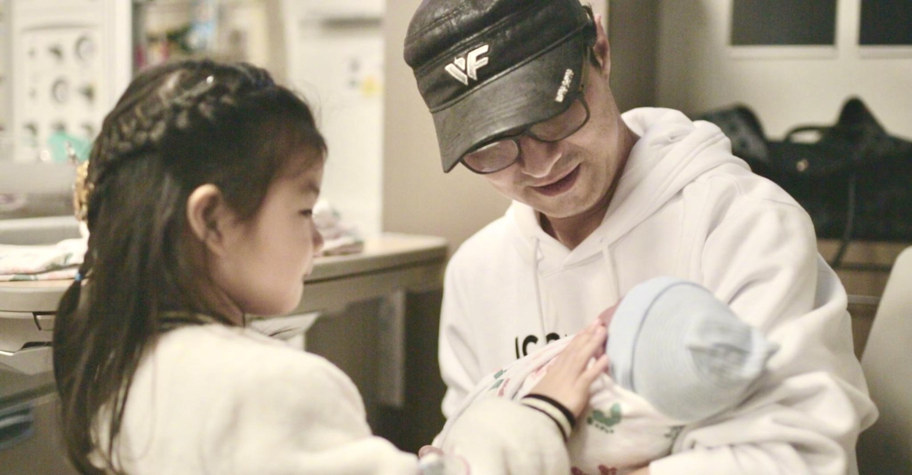 Chuong Tu Di sinh con thu hai anh 9