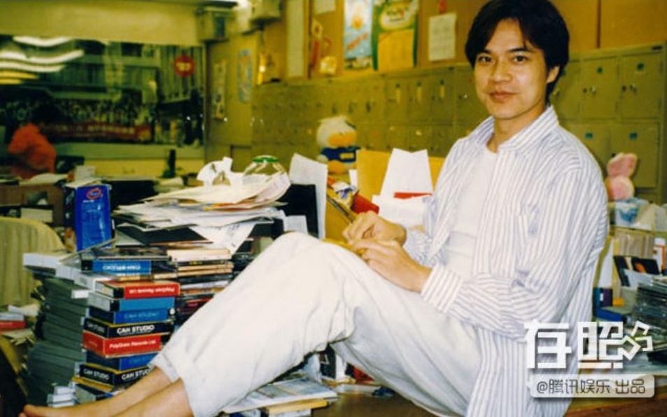 Hong Trieu Phong cong khai dong tinh anh 2