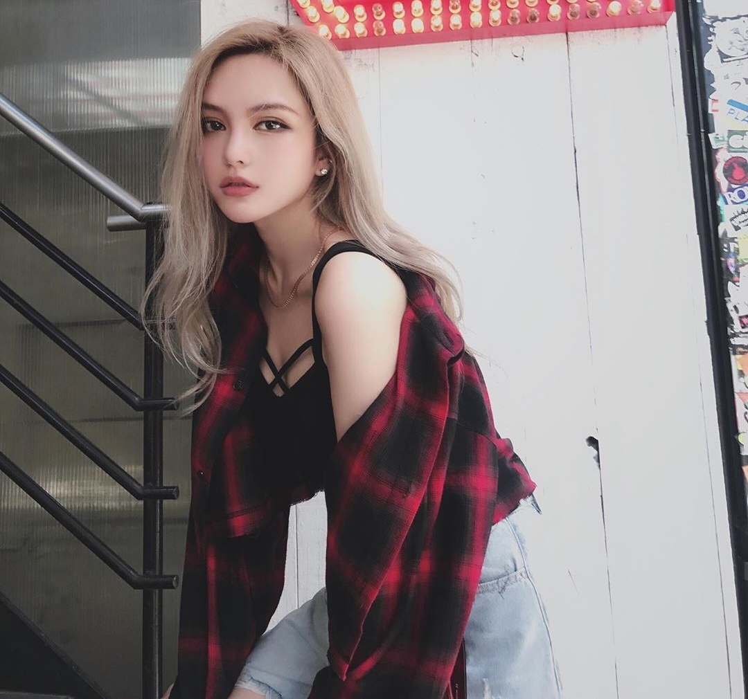 ban gai La Chi Tuong anh 12