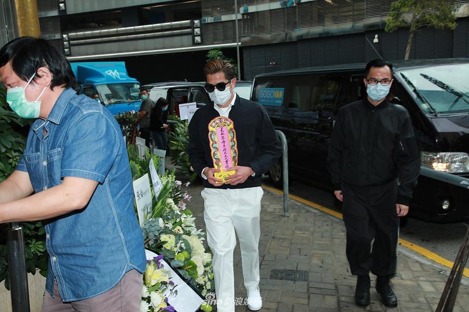 me Quach Phu Thanh qua doi anh 1