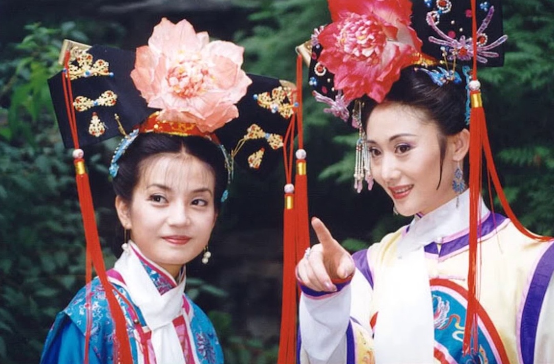 Hoan Chau cach cach anh 3