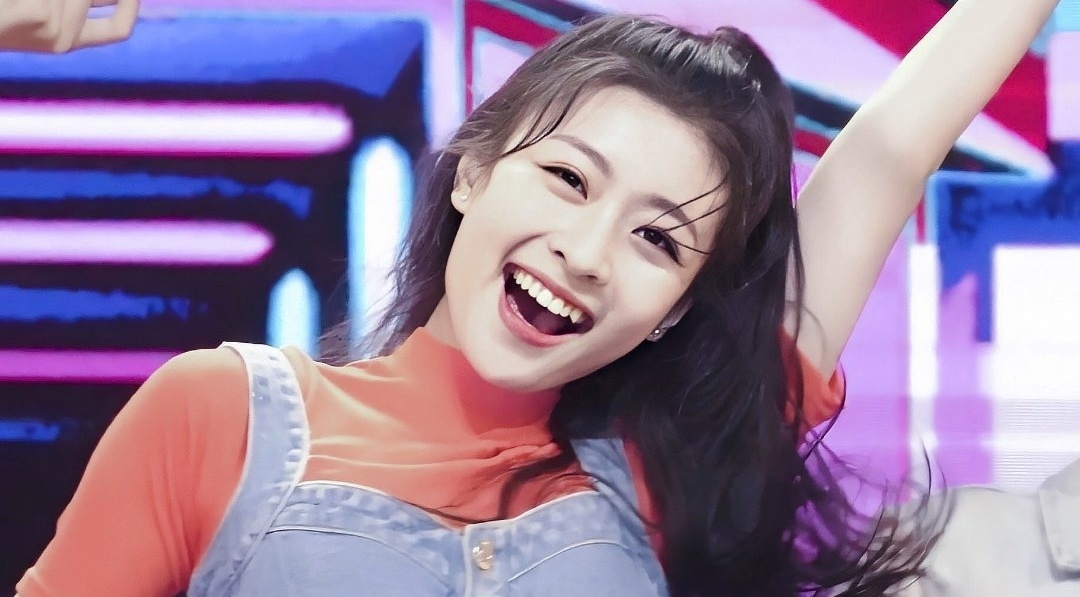 Lisa khen ngoi Vuong Thua Tuyen o Thanh xuan co ban 2 hinh anh