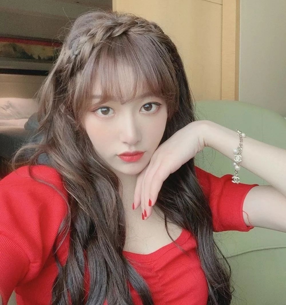 Khong Tuyet Nhi anh 2