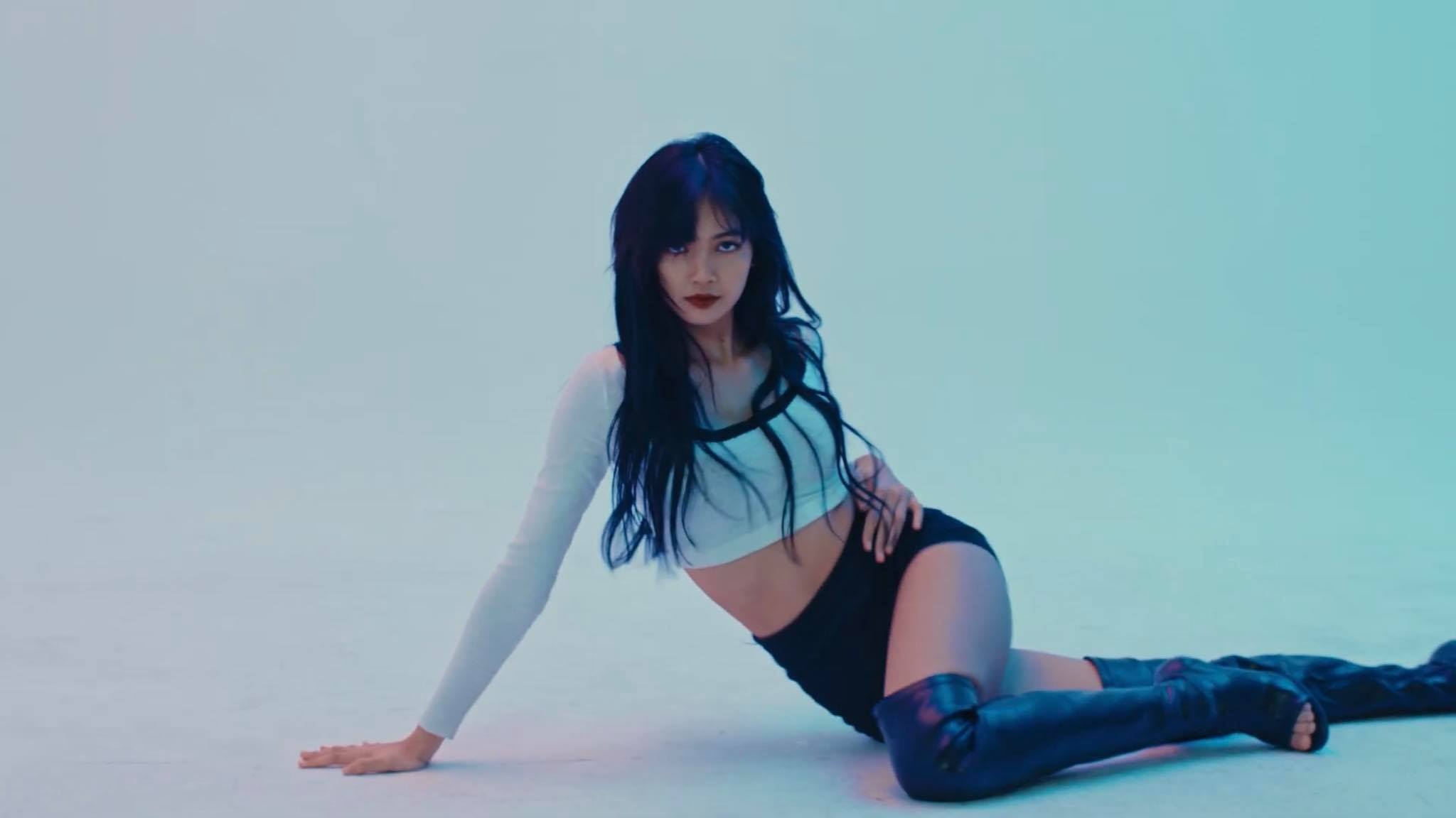 vu dao cua Lisa anh 2