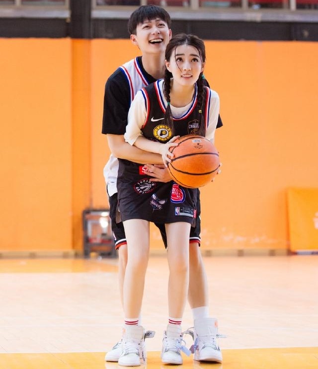 Cuc Tinh Y noi doi anh 12