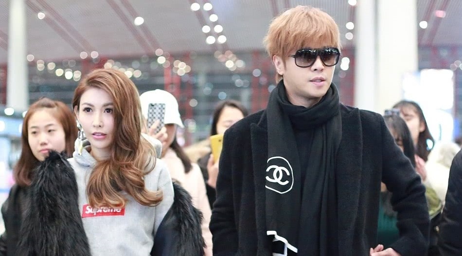 Khan gia phan no khi dai truyen hinh chieu show cua La Chi Tuong hinh anh