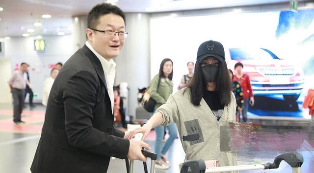 Sao nu Trung Quoc tim duoc hanh phuc sau nhieu nam o an hinh anh