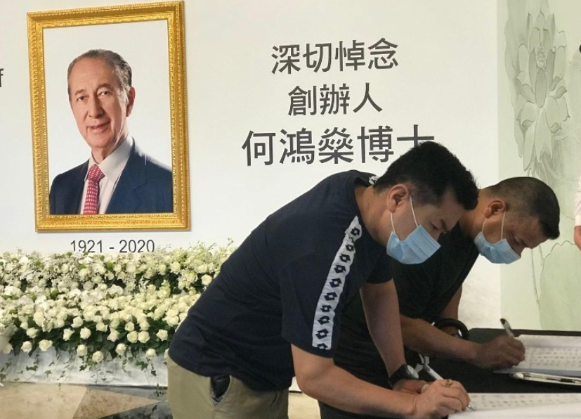 Ha Hong San qua doi anh 5