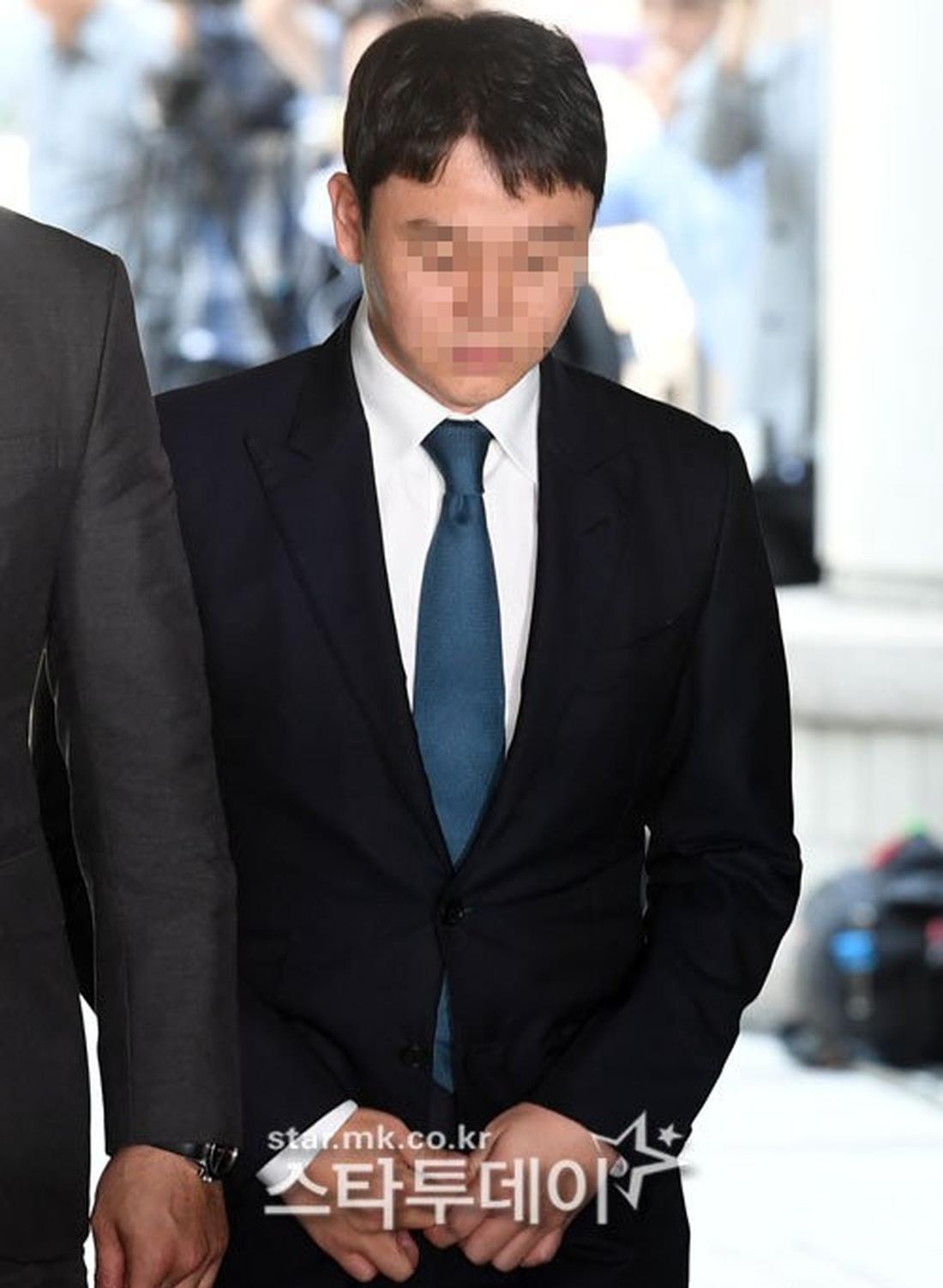 chong Park Han Byul anh 1