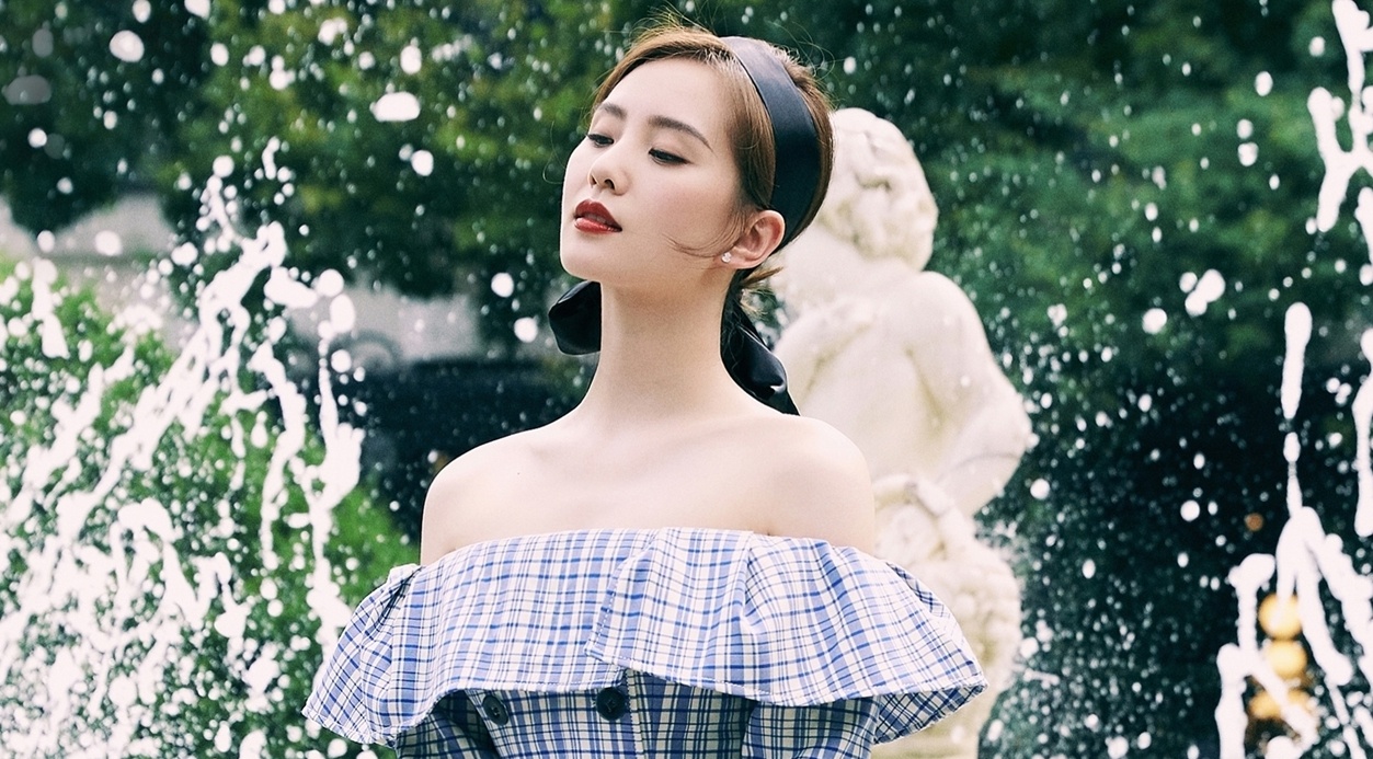 Tuoi 33 dep man ma cua Luu Thi Thi hinh anh