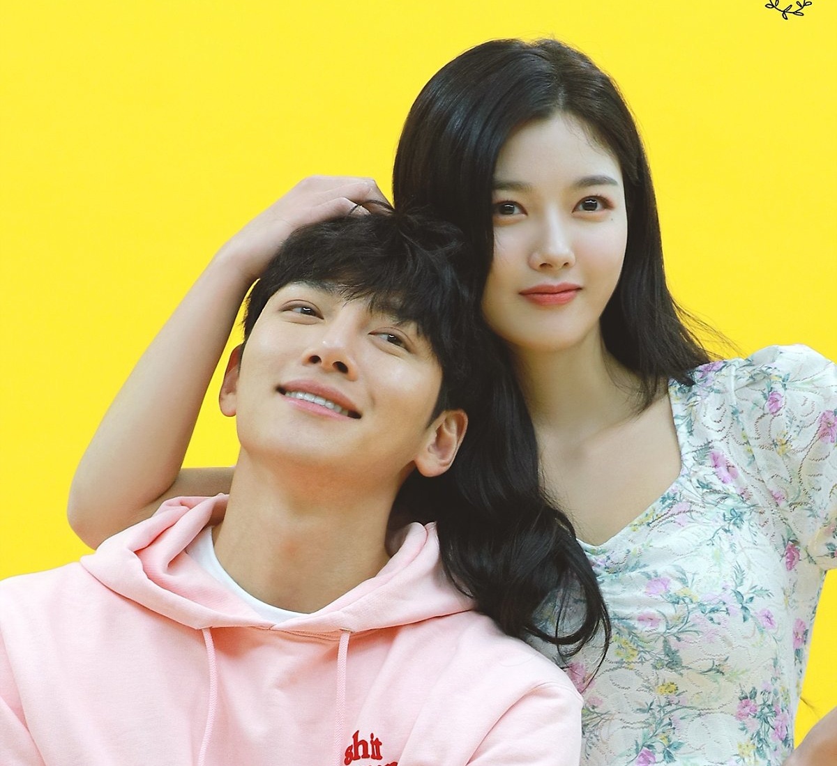 Cua hang tien loi Saet Byul anh 1