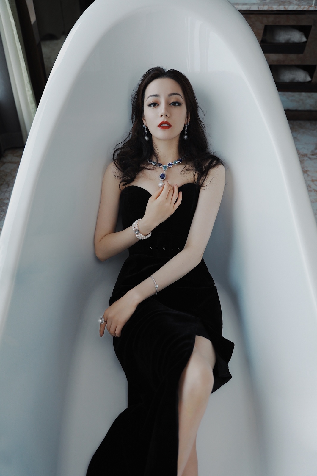 Dich Le Nhiet Ba goi cam anh 9