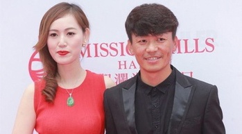 Nguoi vo ngoai tinh cua Vuong Bao Cuong gio ra sao? hinh anh