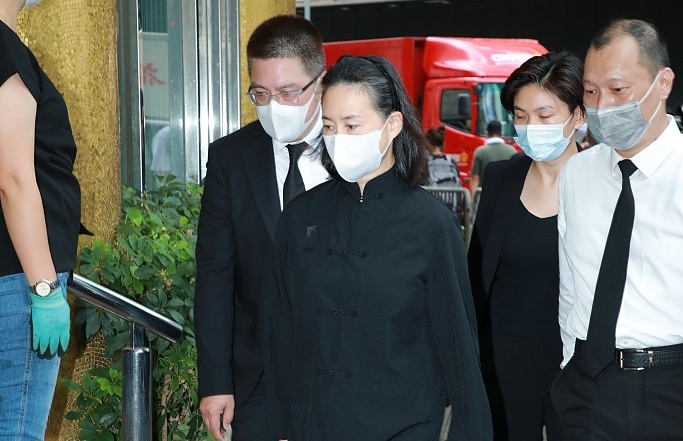 tang le Ha Hong San anh 2