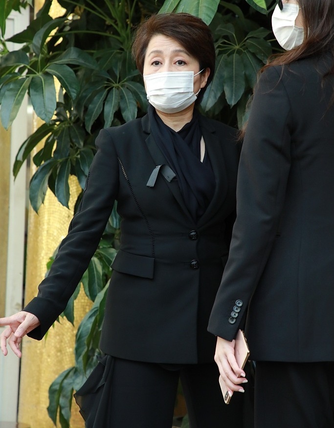 tang le Ha Hong San anh 9