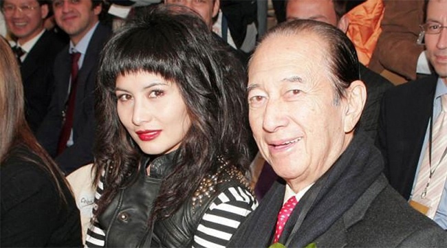 le tang ong Ha Hong San anh 1