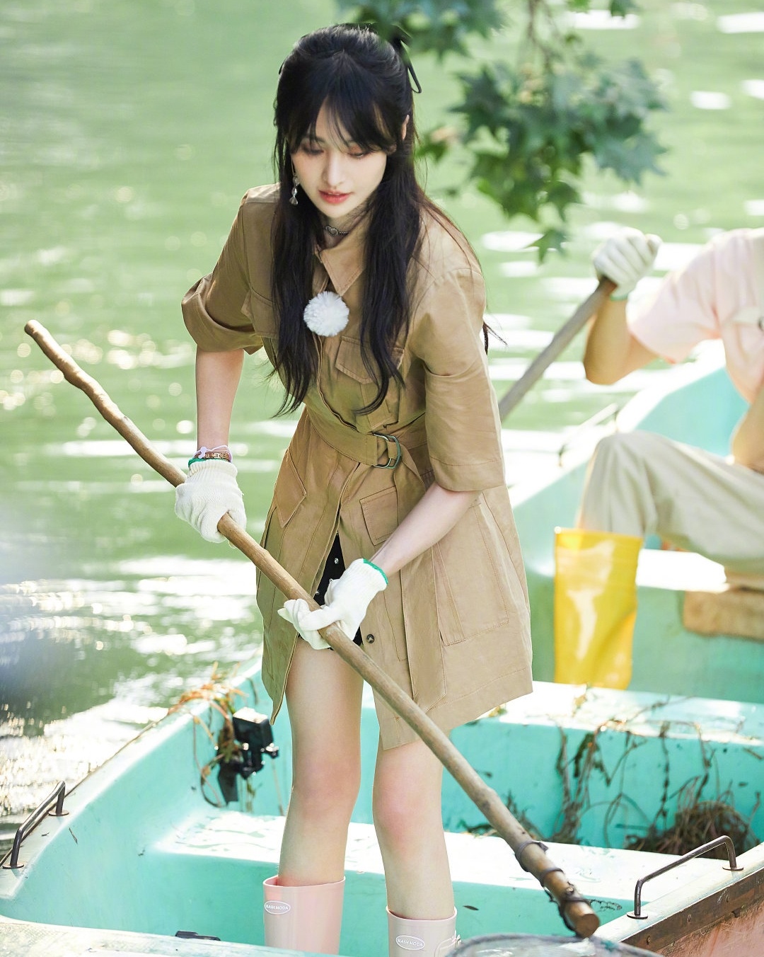 Trinh Sang gay go anh 10