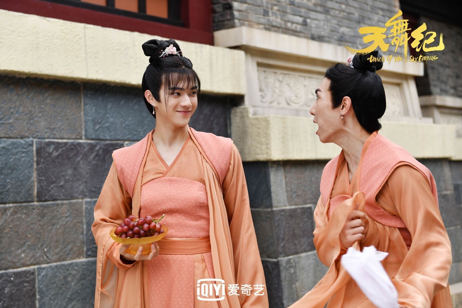 Hua Khai gia gai anh 3