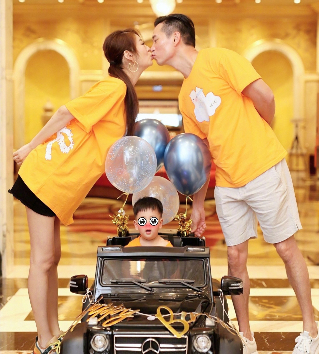 An Di Hien mang bau anh 8