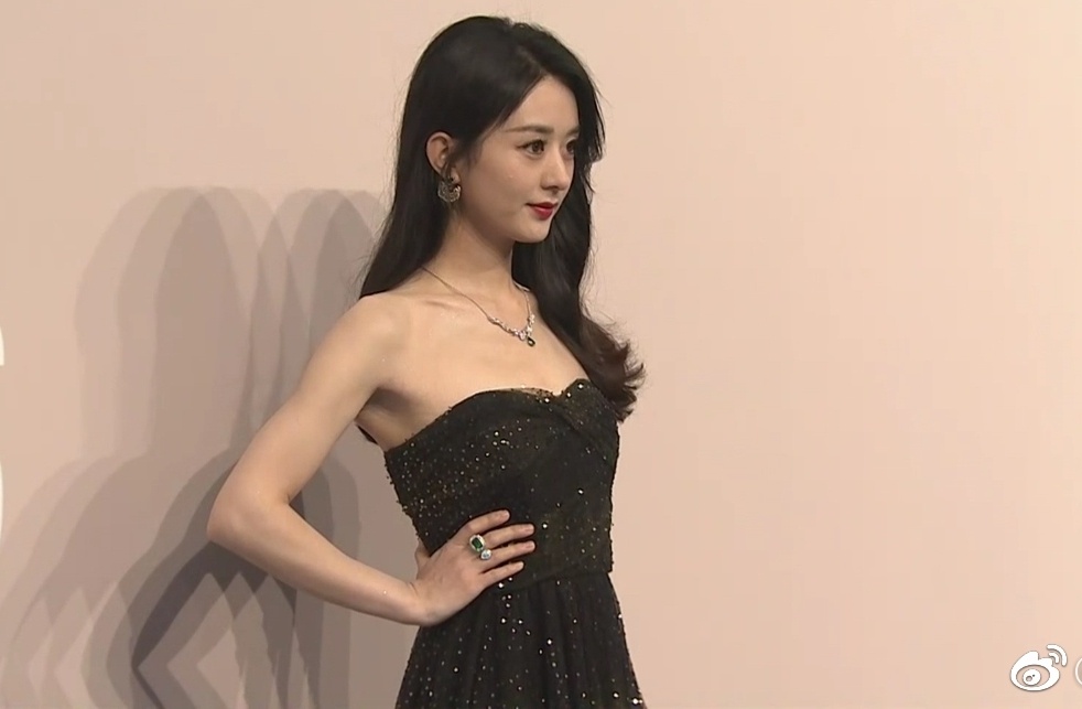 Angelababy Trieu Le Dinh anh 4