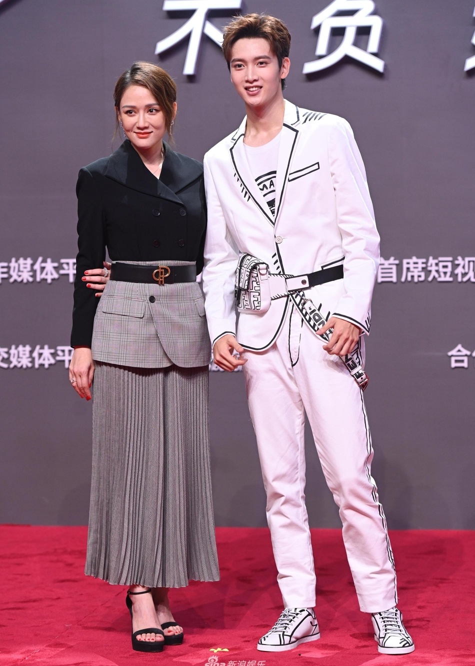 Dich Le Nhiet Ba truong ca hanh anh 11