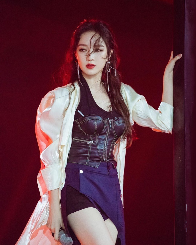 Lưu Diệc Phi quẩy cùng bạn bè ảnh 2 Luu Diec Phi quay cung ban be anh 2