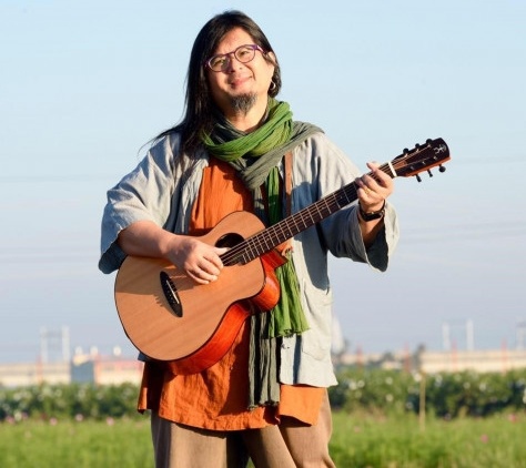 ca si dai loan dot tu anh 2