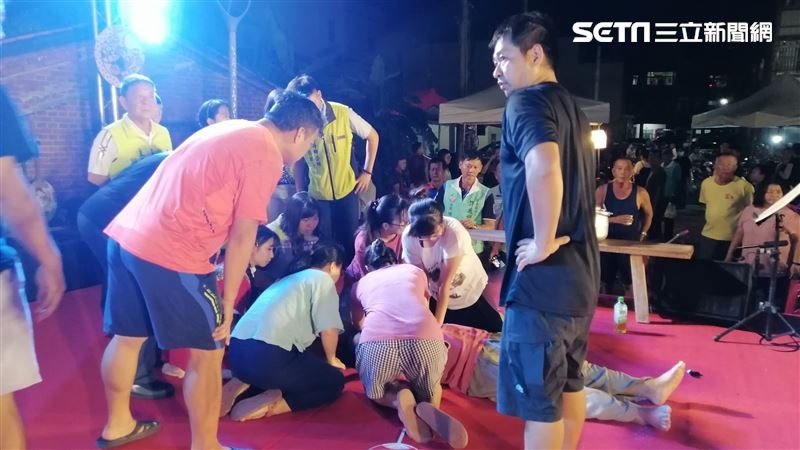 ca si dai loan dot tu anh 1